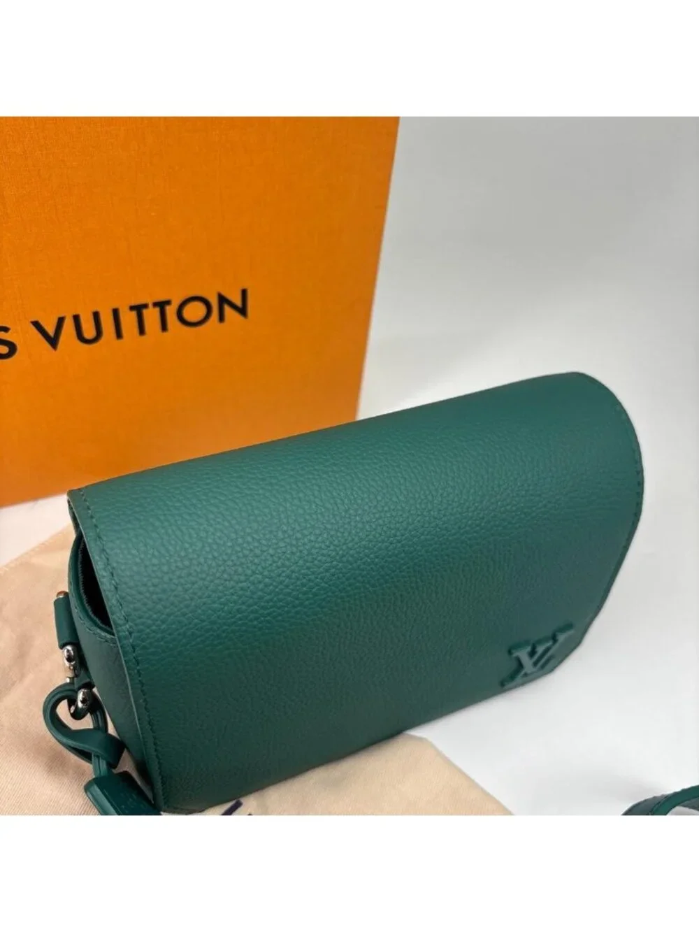 Louis Vuitton Aerogram Wearable Shoulder Bag
